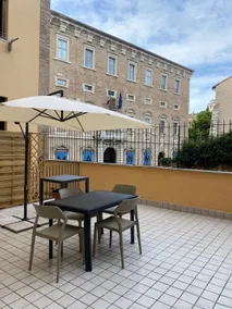 in the historic center with terrace - Image 4