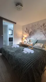 Between Lakes and Mountains – Charming 2-Room Apartment - Image 2