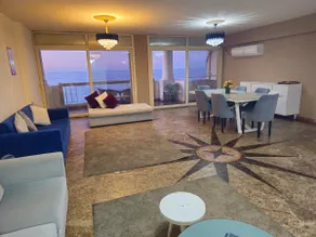 Alex sea view apartment - families only - Image 4