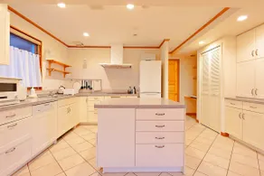 Luxury cuisine and BBQ in a spacious full kitchen | 12 people | 4 bedrooms | 2 baths | Wood stove | Butter's cousin is just a short walk away - Image 2