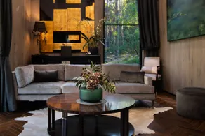 Bainbridge House-beautiful home in native bush - Image 3