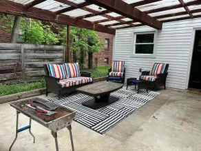 Historic 5BR | 5 King Beds | Walk to Medina Square - Image 4