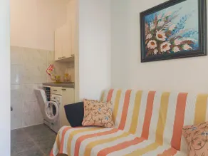 Villa Vedran appartement Vedran B avec chaises longues face à la mer - Image 2