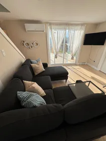 Double Tide Retreat - Image 2
