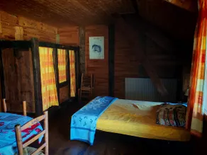 Authentic stone cottage in 65 hectares of nature - Image 3