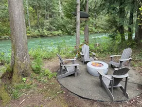 Kayak Cabin on the Middle Fork - Image 5