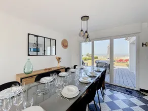 Maisons de Familles beachfront villa - Image 5