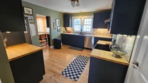 Spacious luxury 3 bedroom home in central Sydney - Image 5