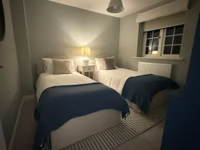 Relaxing Countryside Cottage - Image 4