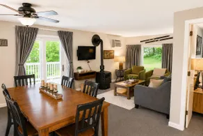 Charming Stay in Stowe Condo: Hot Tub&Indoor Pool - Image 5