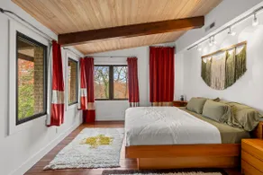 Chalet Retreat • 70s Design • Minutes to DC - Image 5