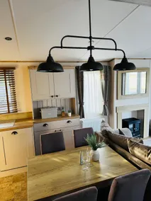 Seven Bays - Image 3
