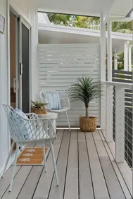 Spa & sips sanctuary! 2 bathrooms! Terrigal - Image 4