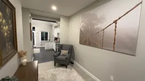 Liz's Luxury House! Gorgeous, Upscale House FW 2/1 - Image 2