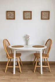 Downtown Bohemian apartment, comfortable and safe. - Image 4