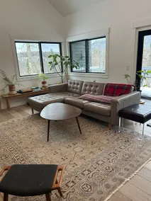 Mountain view home plus detached in-law suite - Image 3
