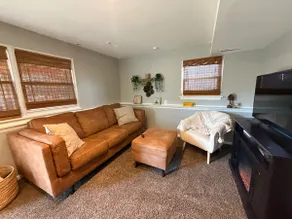 Cozy Apartment Outside Historic Old New Castle - Image 3