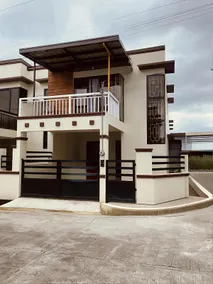Modern Luxe Home near Mediatrix Rob SM & Oldgroove - Image 4