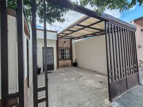 Charming and equipped house with garage/We invoice - Image 2