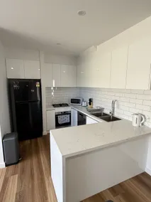 Modern Home Near City & Beach - Image 5