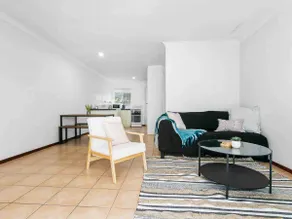 Serene Stay 2BR, Sleeps 4, River & Beach Close - Image 2