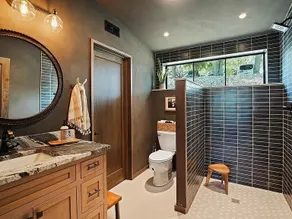 Luxury Retreat w/ Hot Tub at Chapel Hill - Image 5