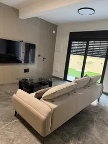 Bar Ilan's estate with the Jacuzzi in the garden (there is a safe room in the apartment) - Image 4