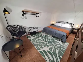 Downtown/WiFi/SmartTV/10 min to Poliforum/private/kitchen - Image 2