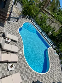 Hilltop Haven - Image 2