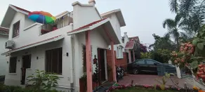 Bhalo-Basa : A serene bungalow amidst nature - Image 2