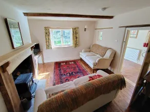 Welcome to Keeper's Cottage - a cosy hideaway - Image 3