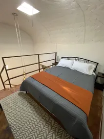 Equipped Apartment with Mezzanine in Downtown - Image 2