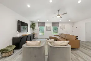 Crownwood Modern New 3bd 2ba WEC equestrian FAST S - Image 4