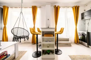 Golden apartment, downtown, Cluj - Image 2