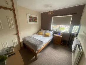 Bakersfield hide away - Image 3