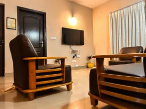 Nitya Nikunj | 2BHK Near Prem Mandir | Fast Wifi - Image 2
