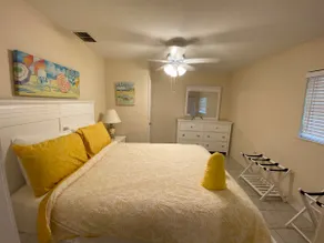 Cozy clean duplex - Image 4