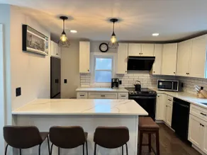 Very nice home close to Boston - Image 4