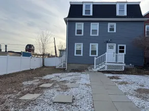 Very nice home close to Boston - Image 2