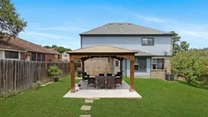 Alamo 18 mins | 6 beds | Pool table | Large yard - Image 4