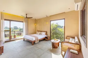 Relaxing 4-BHK | Gazebo, Pool - Image 2