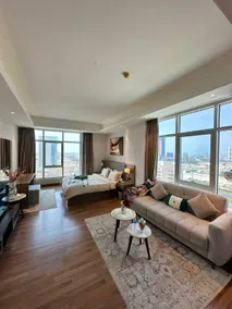 Comfy high floor Studio - Image 4