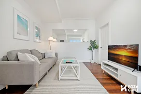 KozyGuru | Kirribilli | Opera House View 2 Bed Apt - Image 3