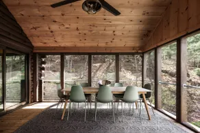 Luxury Log Cabin w/ Hot Tub | Lost River - Image 2