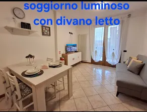 Cozy accommodation with parking near Treviso - Image 4