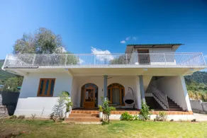 Luxury KA Villa - BIR - Image 3