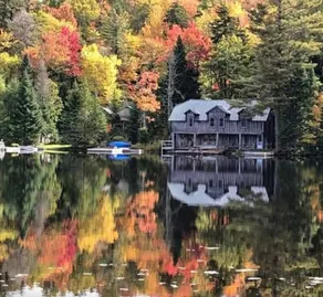 Spacious Boathouse in Big Moose - Image 4