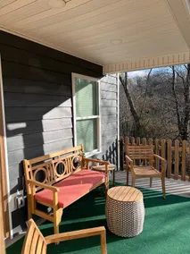 Cozy cabin vibes|2br|2 min to Pigeon Forge Parkway - Image 3
