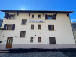 Le Sinsat Apartments no. 2 - Image 2