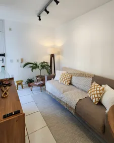 Charming Studio • WiFi 600 • Netflix. - Image 2